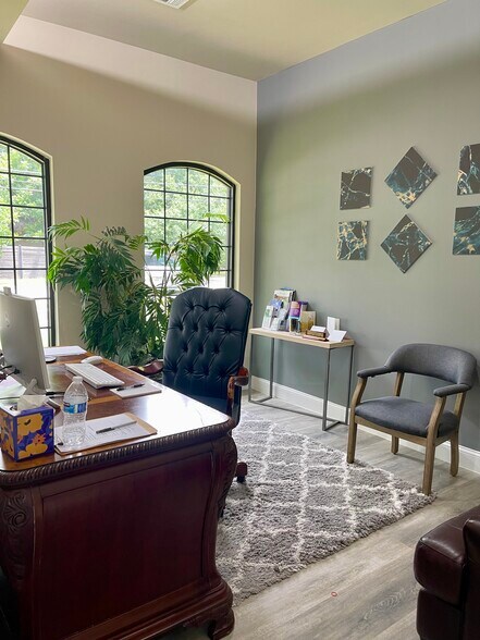 More Photos Of 1740 W Virginia St, McKinney Medical For Lease