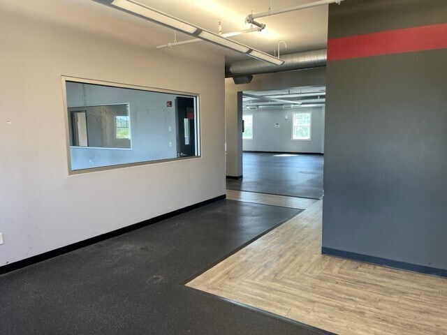 More Photos Of 380R Merrimack St, Methuen Office For Sale