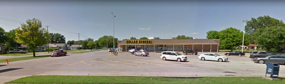 Primary Photo Of 801 W Grand Ave, Ponca City Storefront Retail Office For Lease