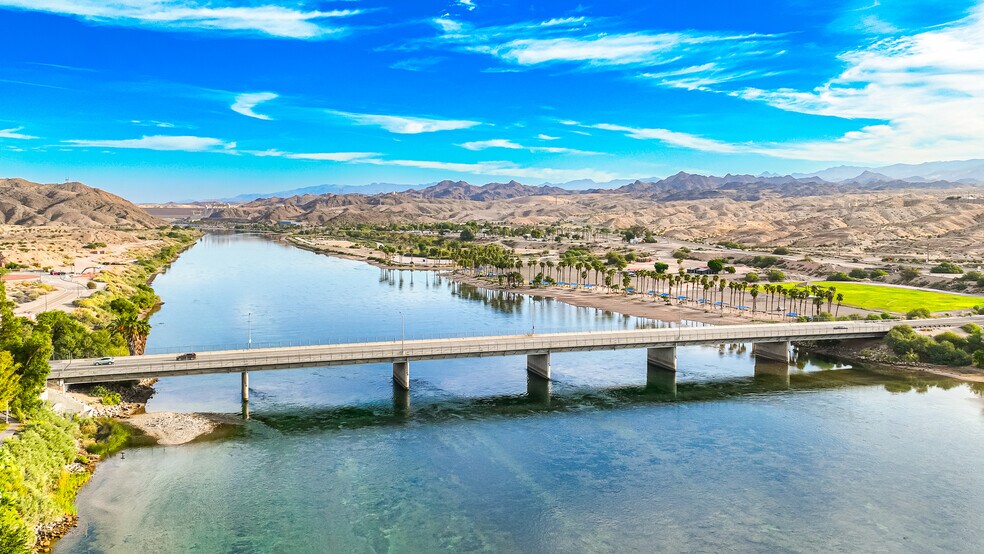 More Photos Of 1837 Riverside Dr, Bullhead City Specialty For Sale