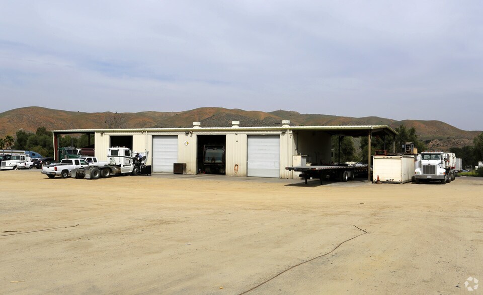 More Photos Of 21880 Temescal Canyon Rd, Corona Contractor Storage Yard For Lease