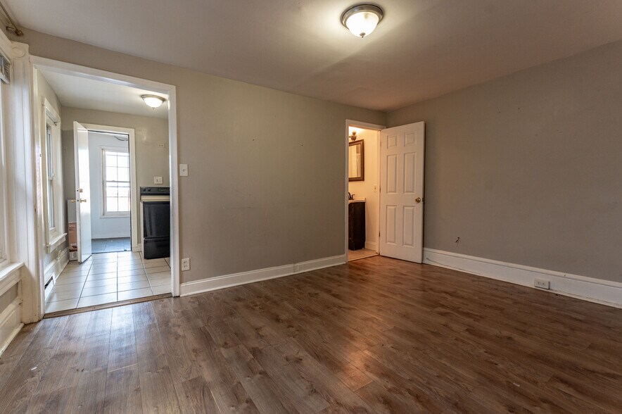 More Photos Of 1015 W Hamilton St, Allentown Multifamily For Sale