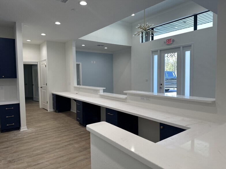 More Photos Of McKendree Rd, San Antonio Office For Sale