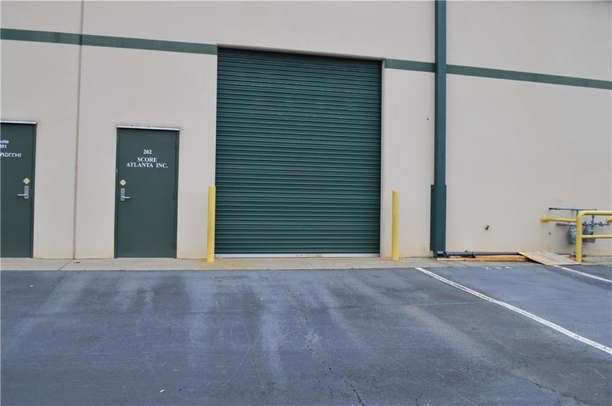 More Photos Of 975 Cobb Place Blvd NW, Kennesaw Light Distribution For Sale