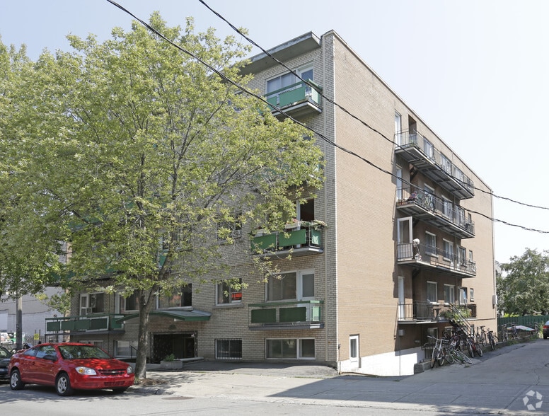 More Photos Of 1150 Rue Marie-Anne E, Montréal Apartments For Sale