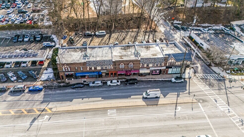 More Photos Of 734-760 Central Park Ave, Scarsdale Storefront Retail Residential For Sale