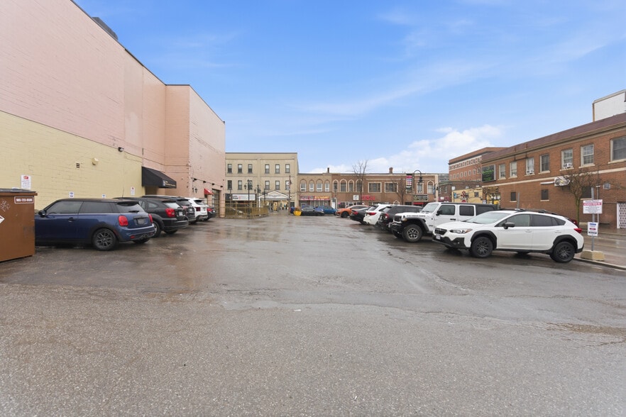 More Photos Of 17 King St E, Oshawa Storefront Retail Office For Lease