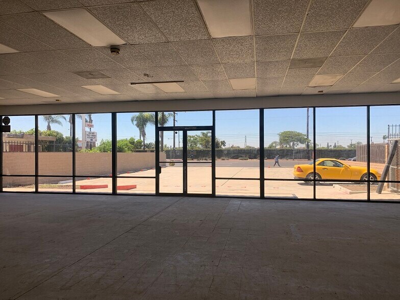 More Photos Of 11730 Beach Blvd, Stanton Auto Repair For Lease