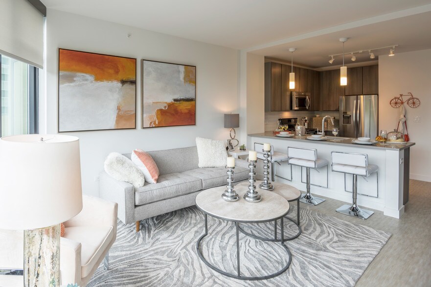 More Photos Of 847 Chicago Ave, Evanston Apartments For Lease