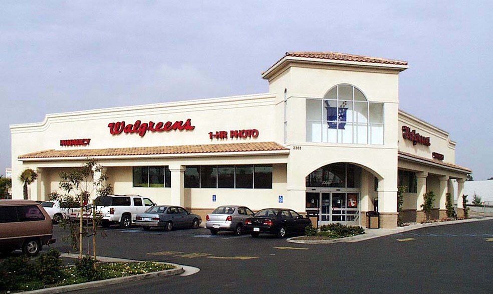 More Photos Of 2303 E Vineyard Ave, Oxnard General Retail For Sale