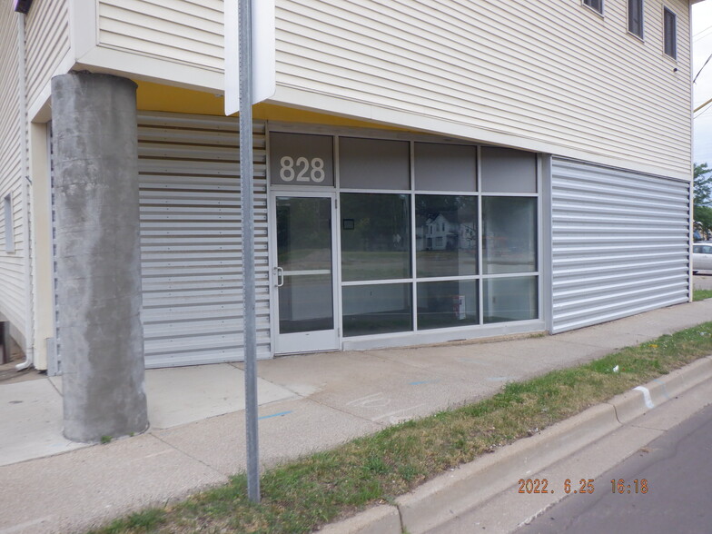 Primary Photo Of 824 Portage St, Kalamazoo Office For Sale