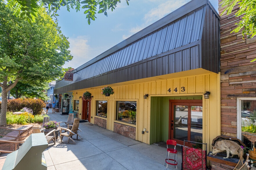 Primary Photo Of 443 Main St, Lyons General Retail For Lease