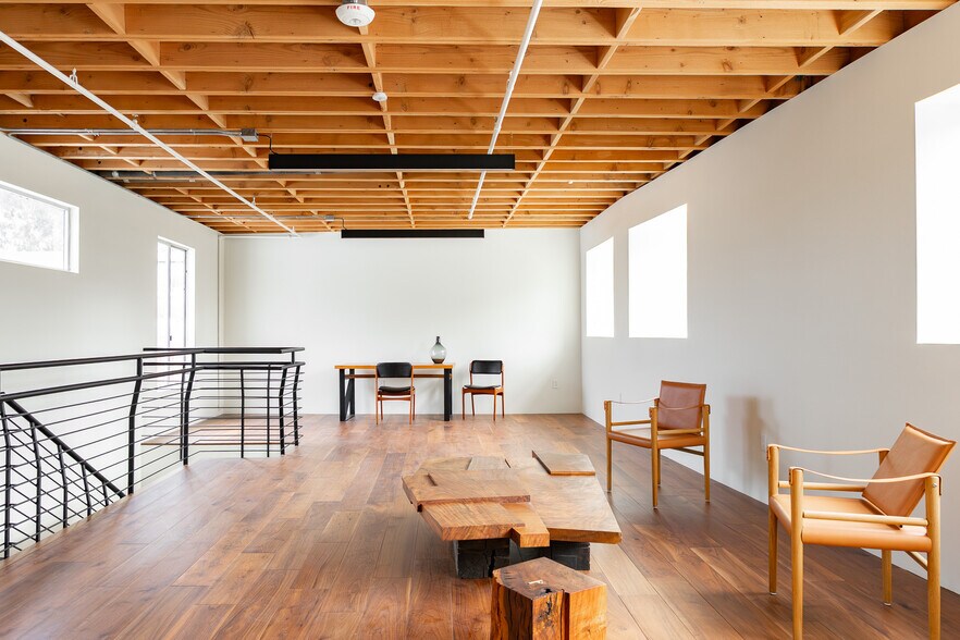More Photos Of 1655 Euclid St, Santa Monica Loft Creative Space For Lease