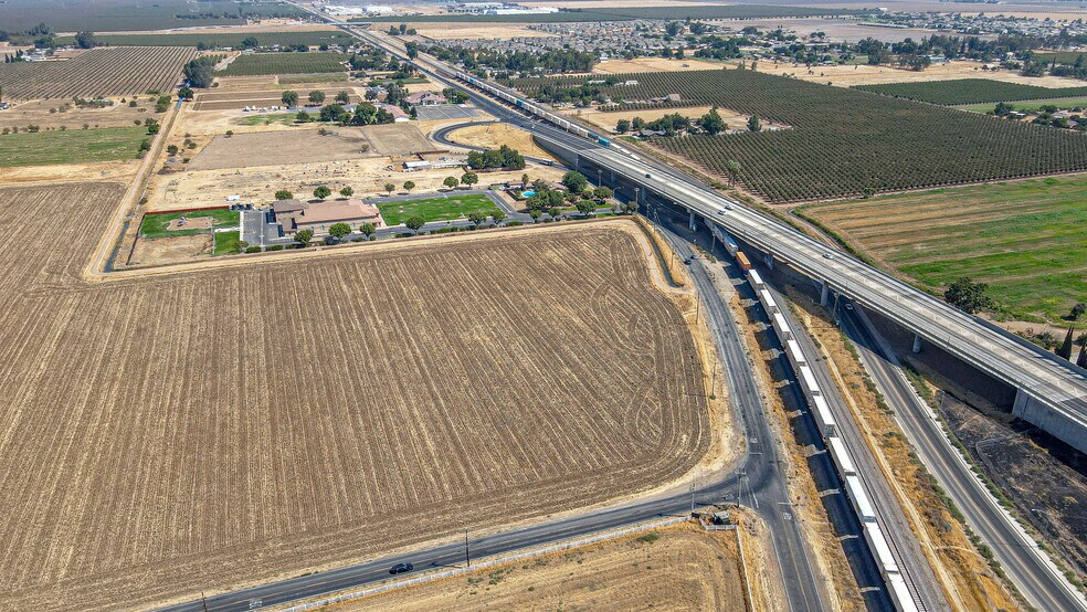 More Photos Of 41 Acres Stretch, McKee & Santa Fe, Merced Land For Sale