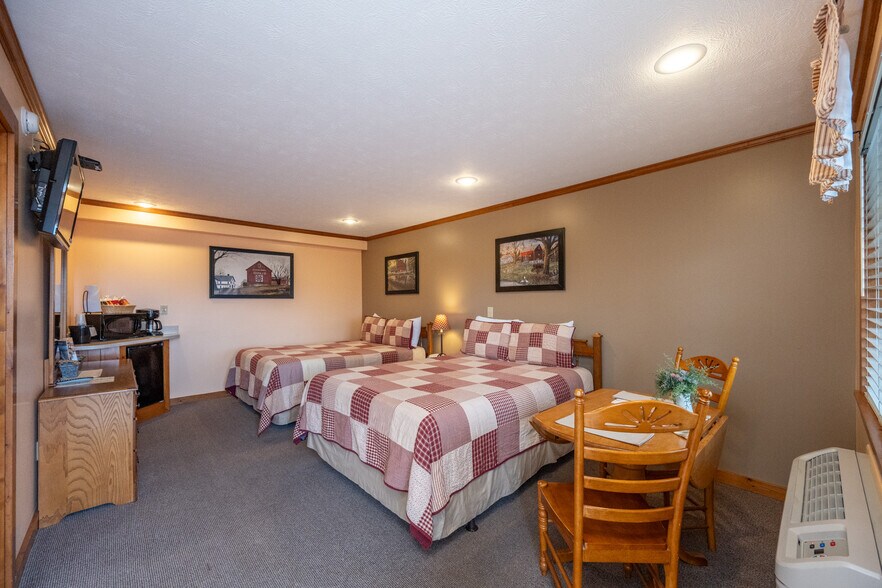 More Photos Of 17848 Garrett Hwy, Oakland Apartments For Sale