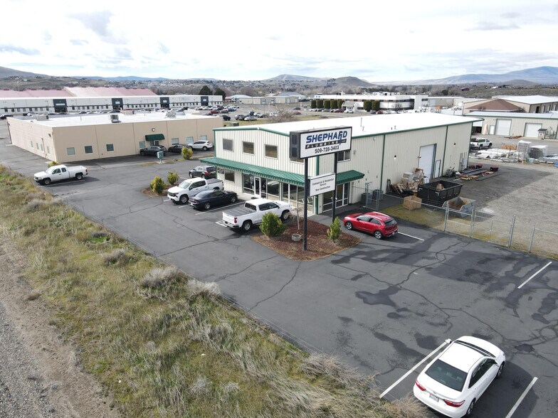 More Photos Of 1846 Terminal Dr, Richland Flex For Sale