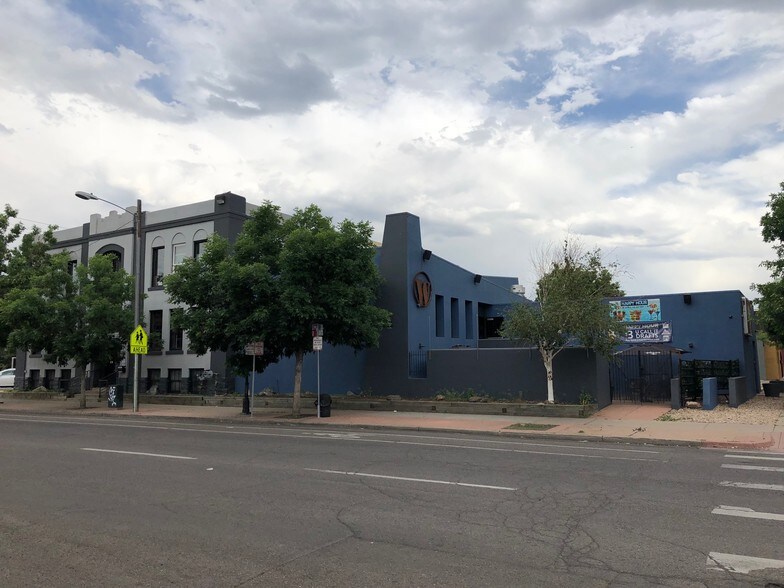 More Photos Of 3090 Downing St, Denver Restaurant For Lease