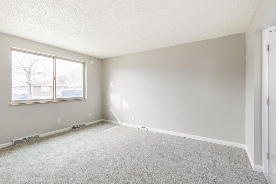 More Photos Of 4510 Everett Ct, Wheat Ridge Apartments For Sale