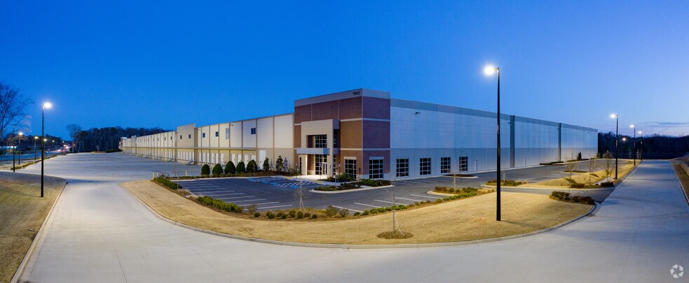 More Photos Of 11665 Lewis Braselton Blvd, Braselton Warehouse For Lease