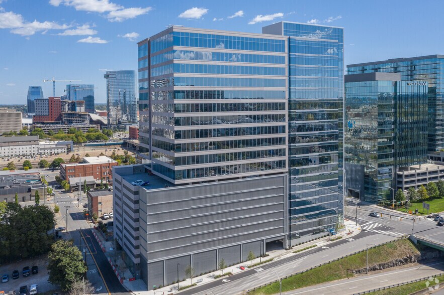 More Photos Of 1222 Demonbreun St, Nashville Office For Lease