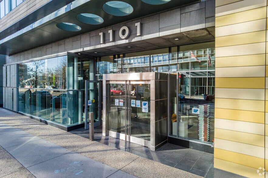 More Photos Of 1101 4th St SW, Washington Office For Lease