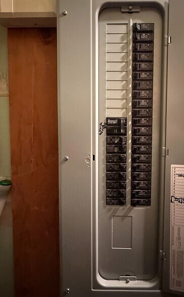 More Photos Of 285 Genesee St, Utica Loft Creative Space For Sale