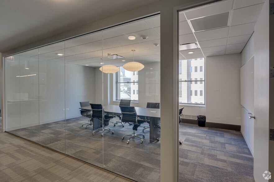 Photo of 25th Floor Ste 2500