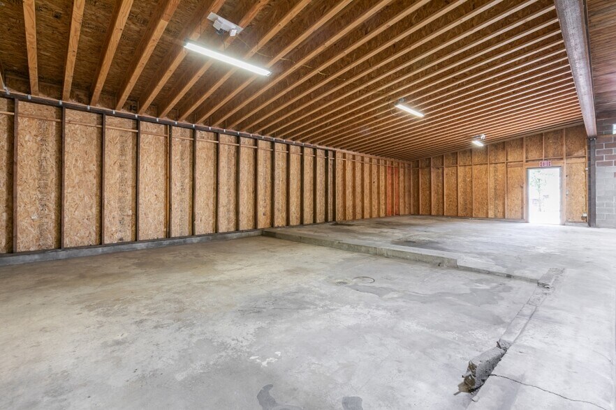 More Photos Of 49 W Burton Ave, Salt Lake City Warehouse For Lease