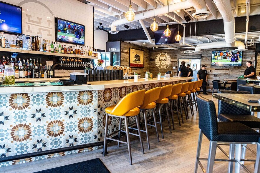 More Photos Of 201 Avenida del Mar, San Clemente Unknown For Lease