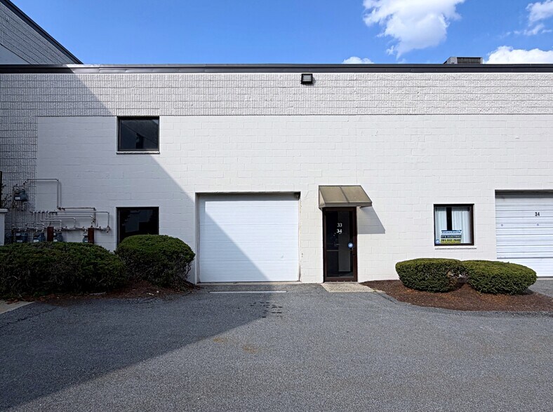 More Photos Of 34 Sullivan Rd, North Billerica Warehouse For Lease