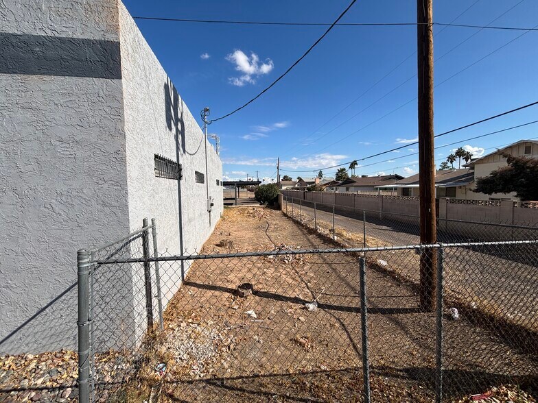 More Photos Of 4141 W Bethany Home Rd, Phoenix Medical For Sale