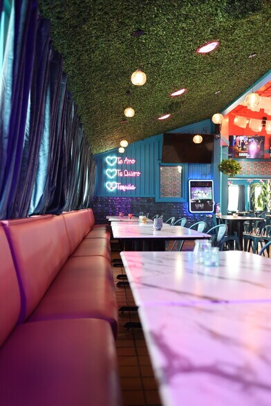 More Photos Of 109 S US Highway 77 Byp, Kingsville Restaurant For Sale