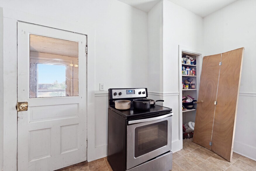 More Photos Of 4170-4174 Broadway, Grove City Multifamily For Sale