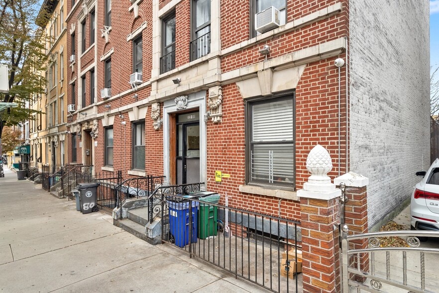 More Photos Of 3280 30th St, Astoria Apartments For Sale