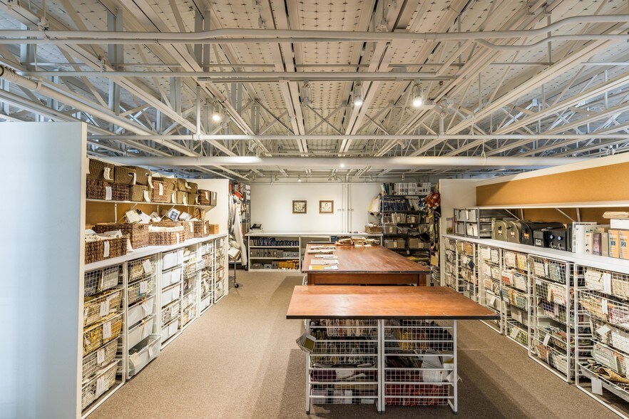 More Photos Of 517 King St, Charleston Apartments For Lease