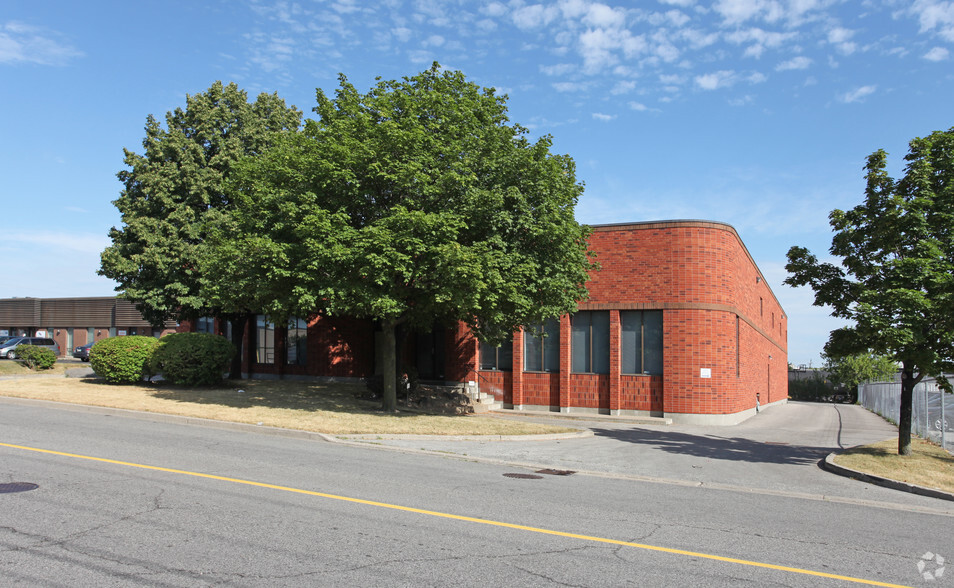 Primary Photo Of 126 Martin Ross Ave, Toronto Warehouse For Lease