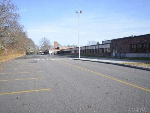 More Photos Of 350 Higbie Ln, West Islip Office For Lease