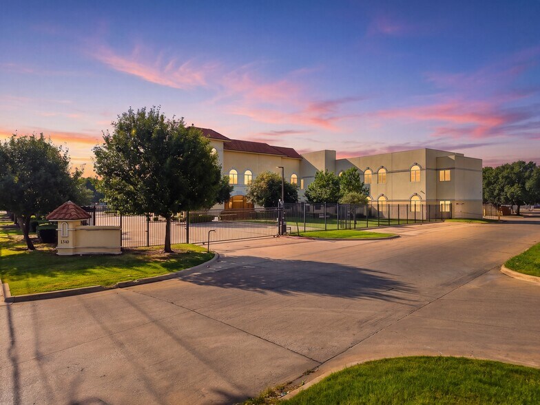 Primary Photo Of 1340 Empire Central Dr, Dallas Rehabilitation Center For Lease