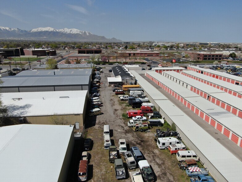 More Photos Of 2965 S 3600 W, Salt Lake City Service For Sale