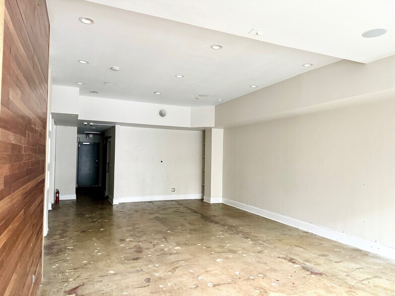 More Photos Of 67-79 E 16th St, Chicago Apartments For Sale