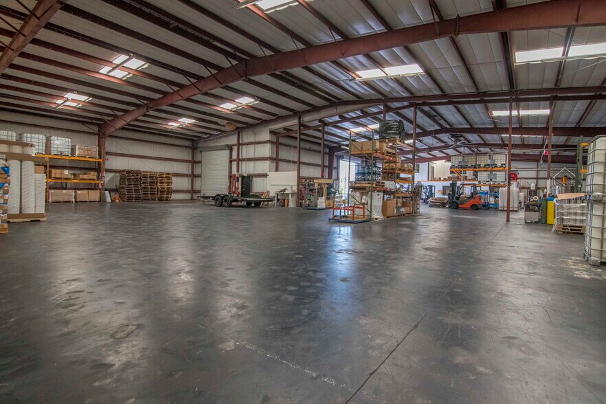 More Photos Of 2401 Destiny Way, Odessa Warehouse For Lease
