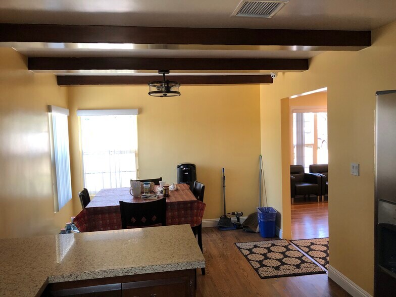 More Photos Of 10404 Foothill Blvd, Lake View Terrace Specialty For Sale