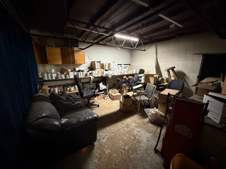 More Photos Of 16647 114 Av NW, Edmonton Industrial For Sale