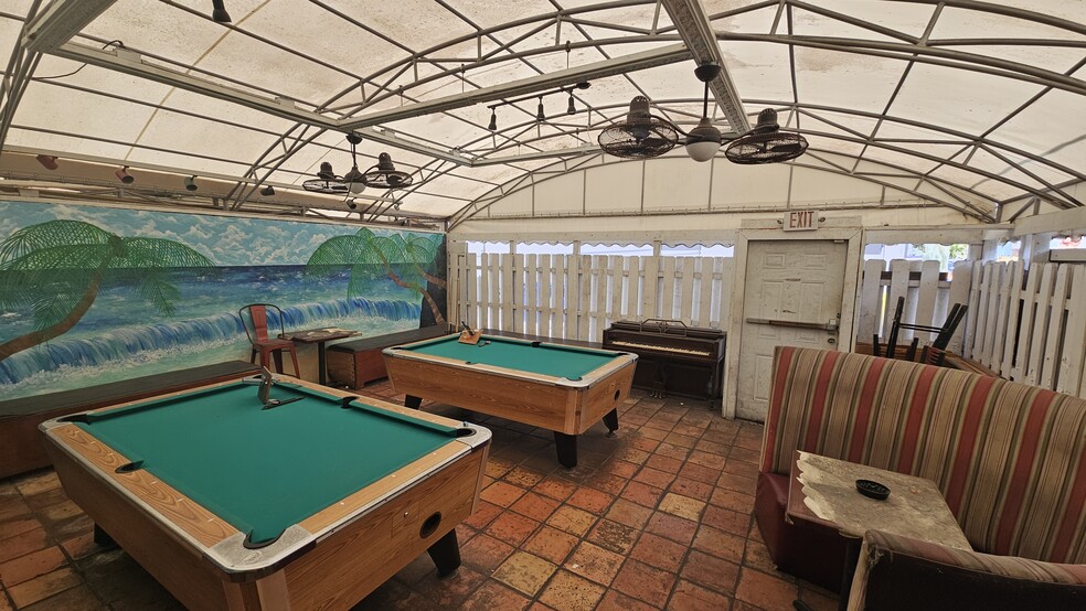 More Photos Of 614 Lake Ave, Lake Worth Restaurant For Lease