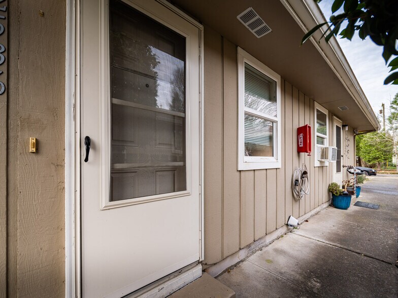 More Photos Of 2522-2556 Simpson St SE, Salem Apartments For Sale