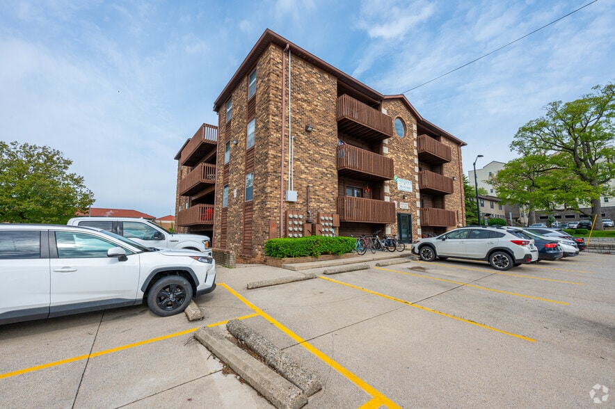 More Photos Of 400 S Grant St, West Lafayette Apartments For Sale