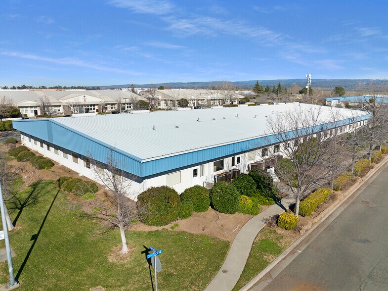 More Photos Of 900 Fortress St, Chico Office For Sale