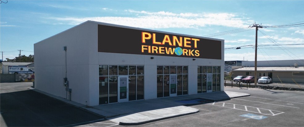 More Photos Of 13496 Horizon Blvd, El Paso Storefront Retail Office For Sale