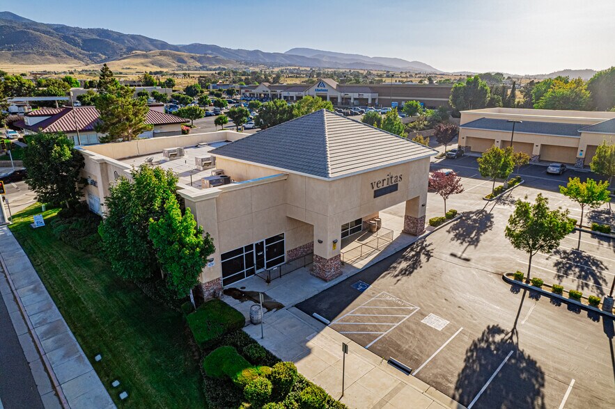 More Photos Of 685 Tucker Rd, Tehachapi Unknown For Lease