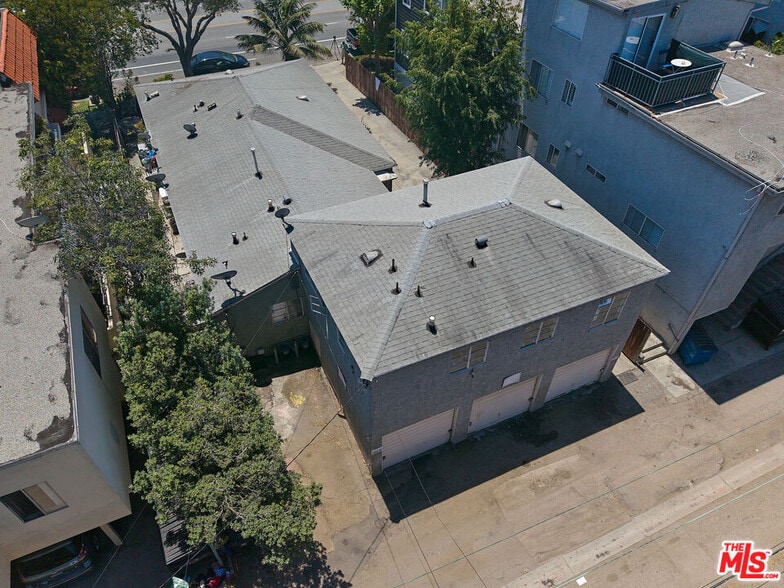 More Photos Of 12029 Washington Pl, Los Angeles Multifamily For Sale